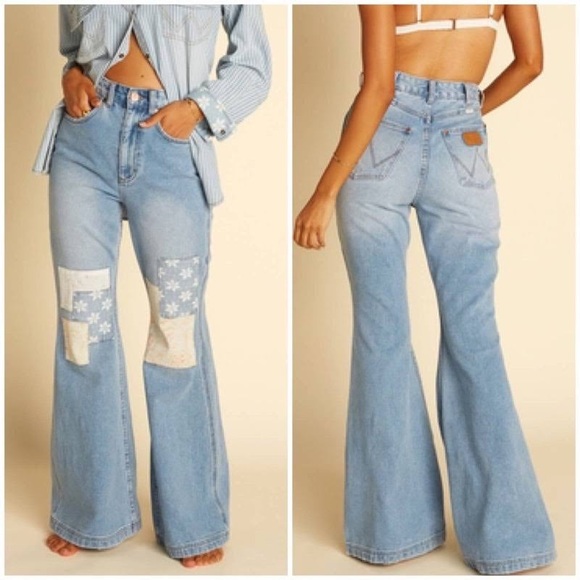 Wrangler Denim - NWT Wrangler x Billabong Bell Bottom Flare Straight Crop Patchwork Jeans Size 28